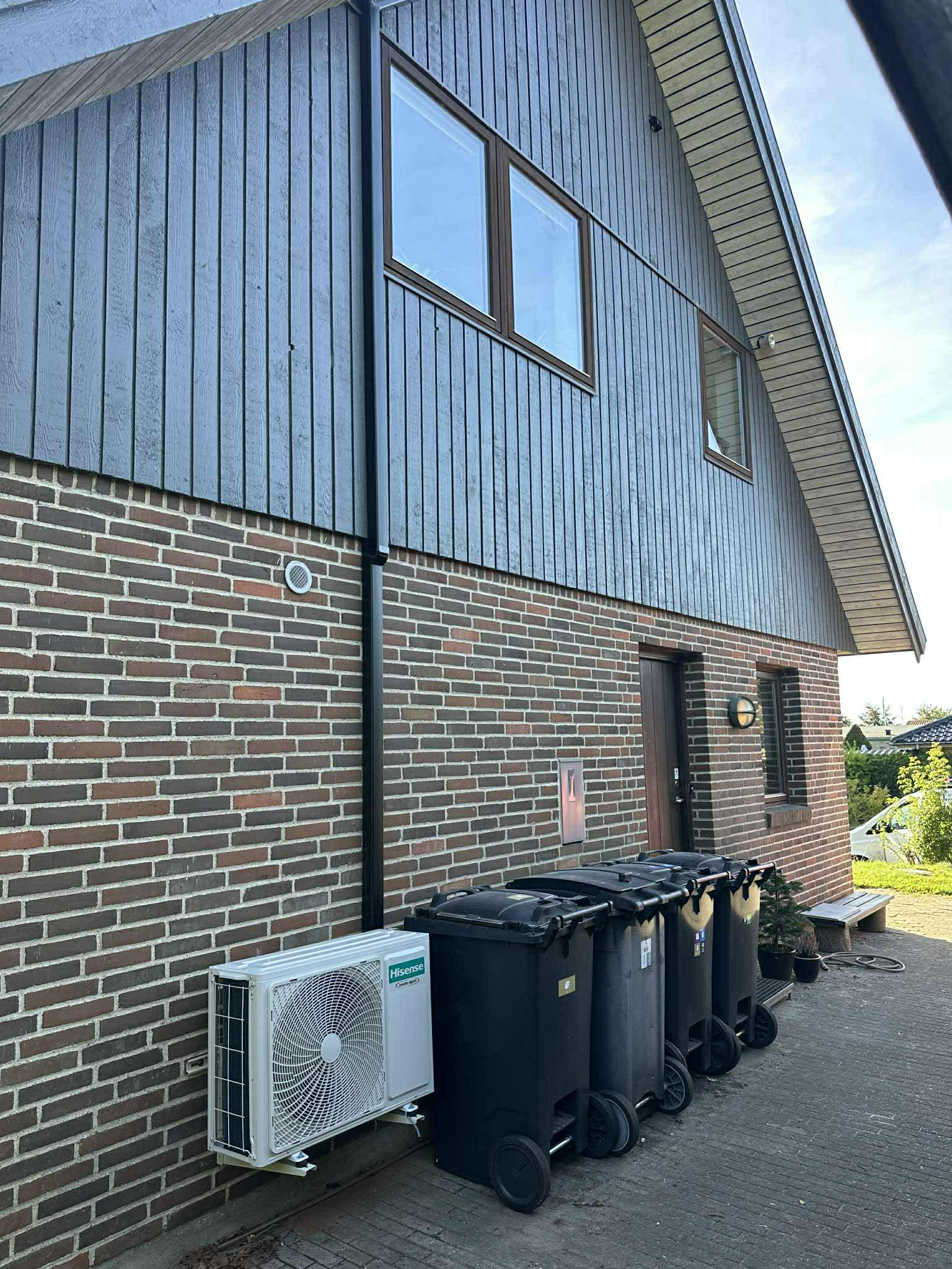 Montage og tilslutning af varmepumpe